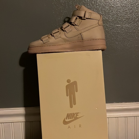 100% real bought from nike